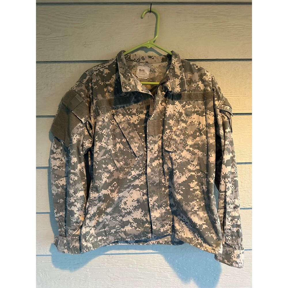 US Army ACU Digital Camo UCP Combat Uniform Jacket Shirt Small Short